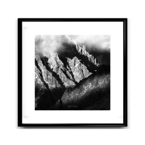 Photo sommets noir et blanc Chamonix