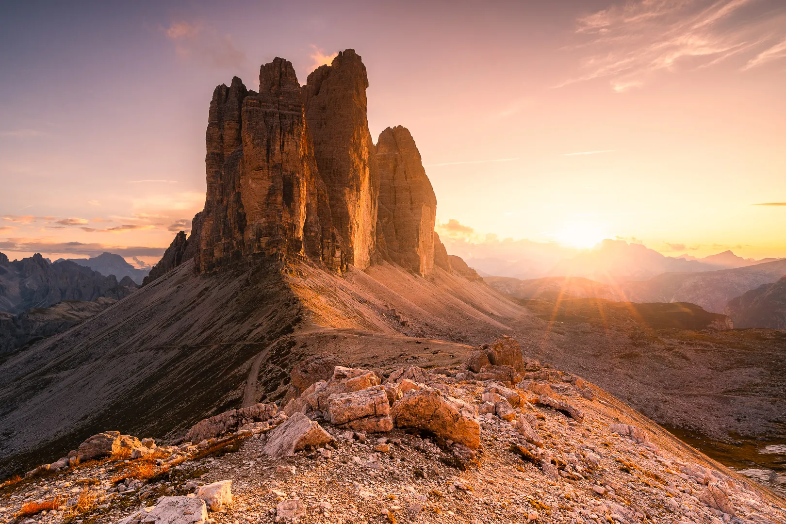 Tre cime di lavaredo Dolomites Italy