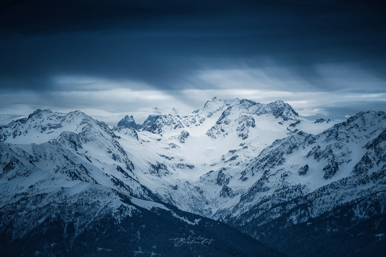 Sommets enneigés massif de Belledonne